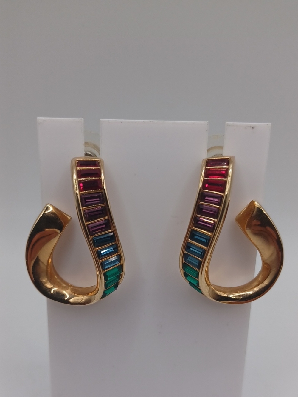 Swarovsky Gradient Ranbow Crystal Pierced Earrings - Picture 3 of 6